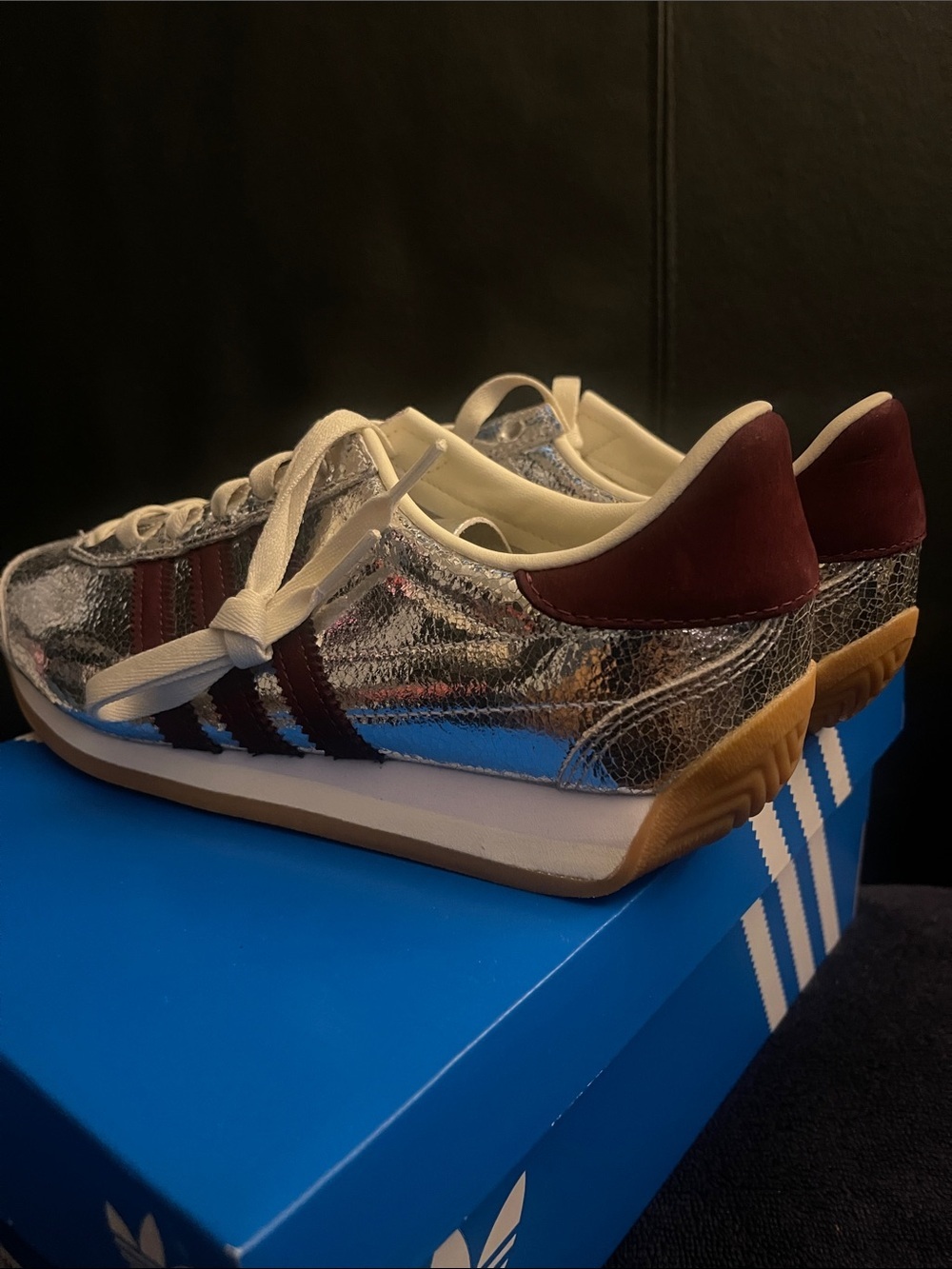 Adidas Women’s Country OG Silver and Maroon Women's Sneakers Size 7 NWB HTF - Picture 11 of 16